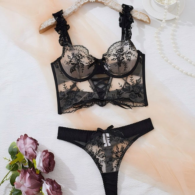 Black Lace Bra and Bottom Set