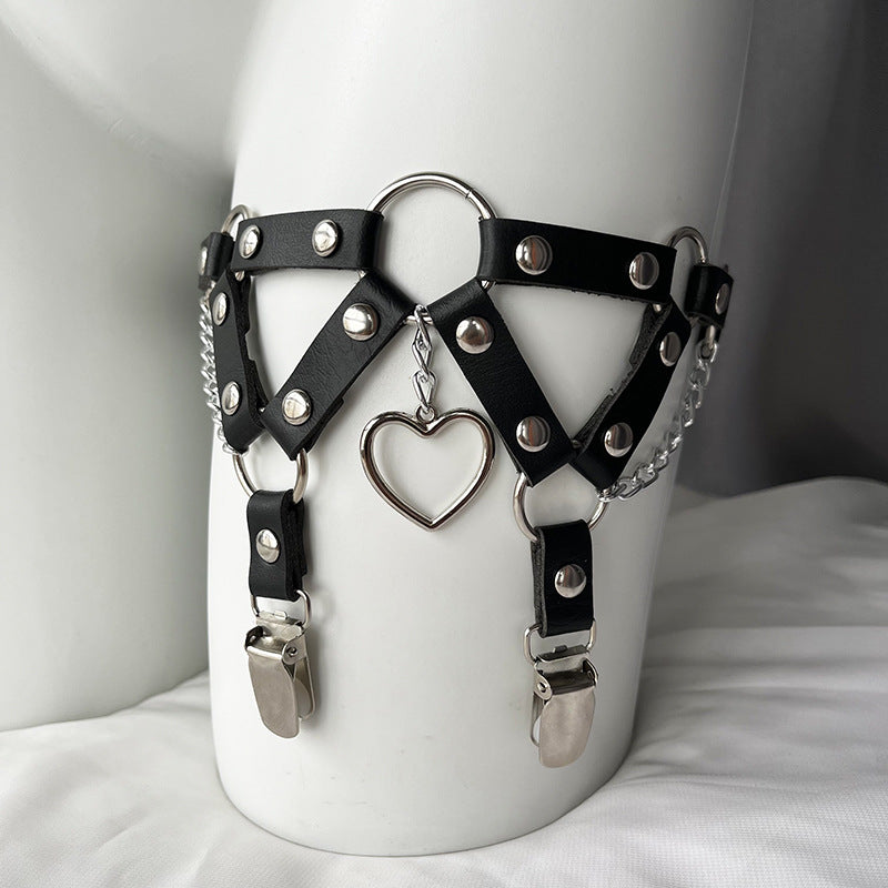 European and American cross-border leather fun leg ring garter belt halloween demon girl leg ring jewelry Spice girl thigh collar